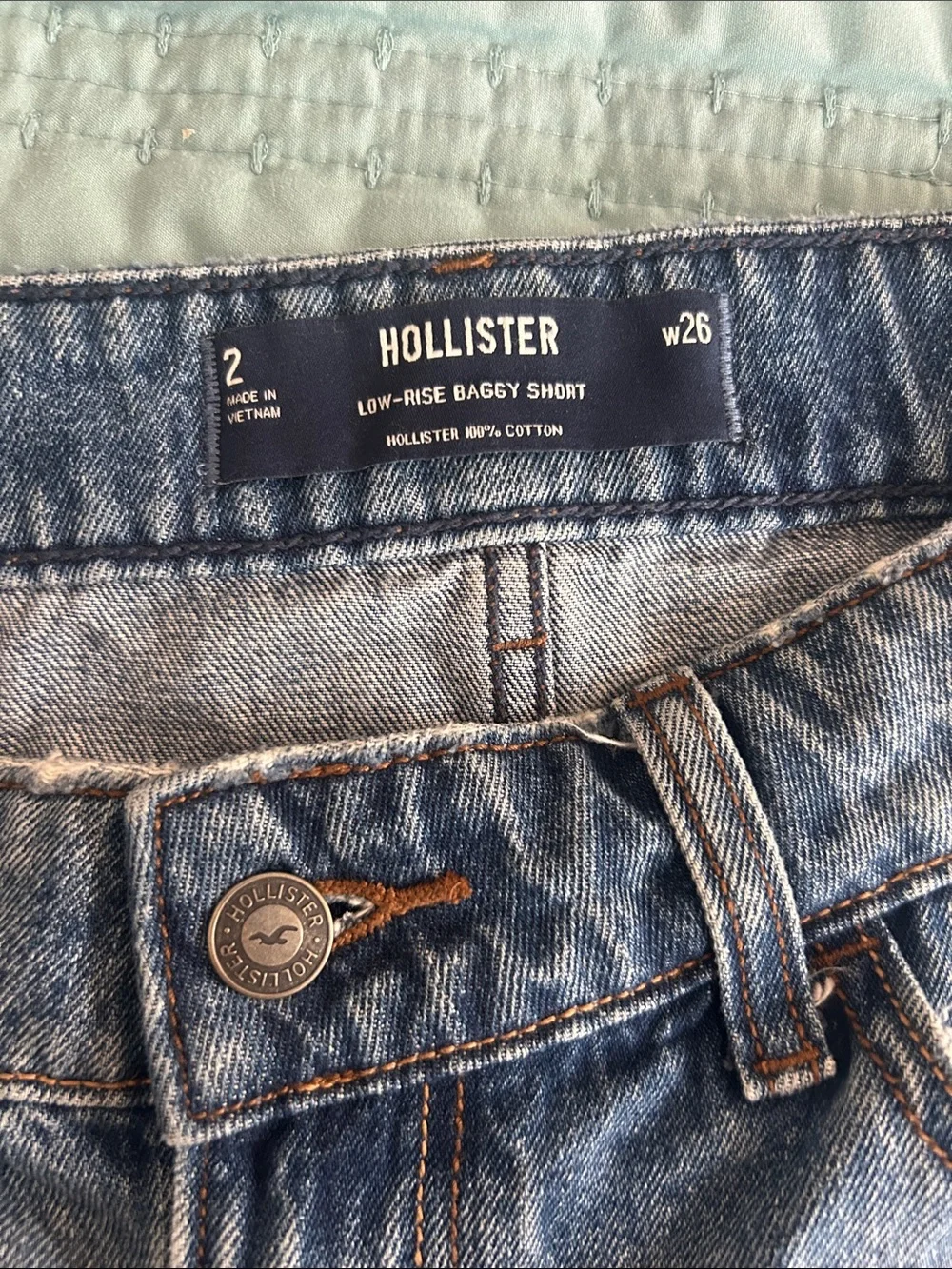 Hollister Low-Rise Baggy Short